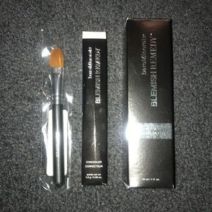 BareMinerals blemish remedy primer and concealer